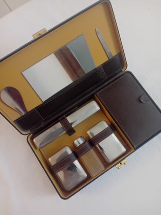 Kit da viaggio vintage anni '60