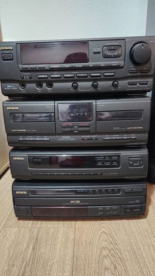 Minicadena Aiwa negra
