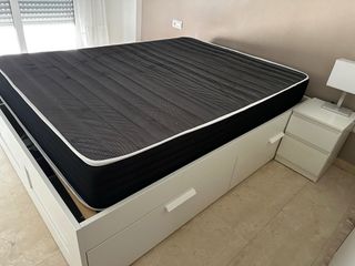 Cama IKEA nueva con cajones y colchon viscolastica