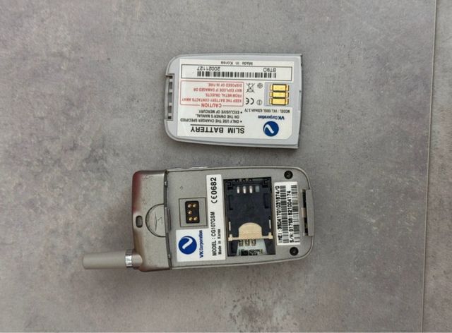 VK Mobile CG107 - Cellulare Vintage