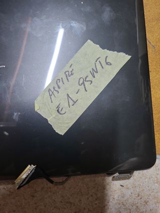 Schermo Acer Aspire E1 - Nero