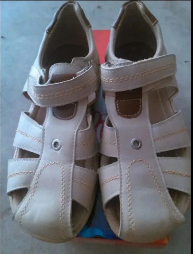 Sandalias Niño Talla 34