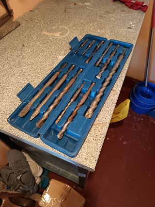 Juego brocas percutor