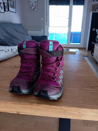 Botas Salomon niña - Moradas talla 30