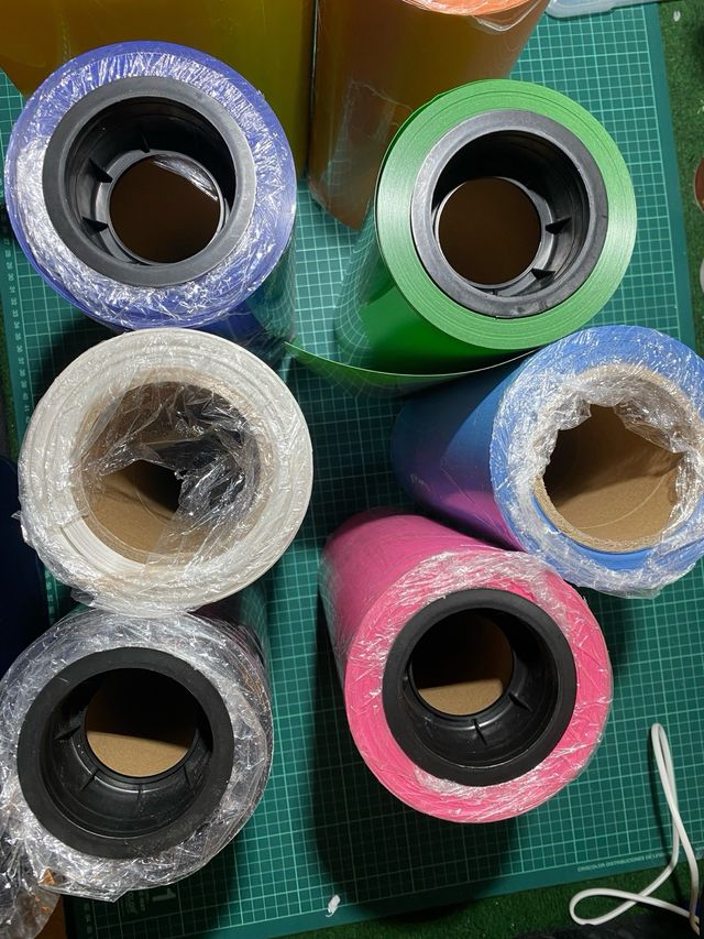 Vinilo textil amarillo, naranja , blanco,etc