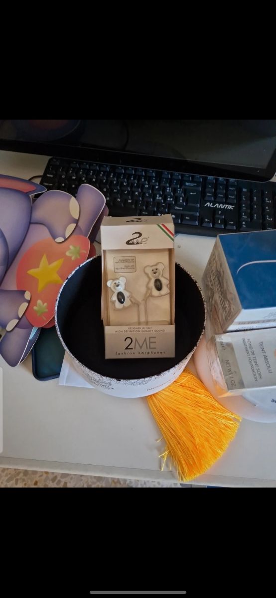 Siero viso Cosmi + portafoglio