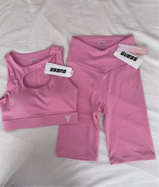 Conjunto deportivo GUESS rosa XS