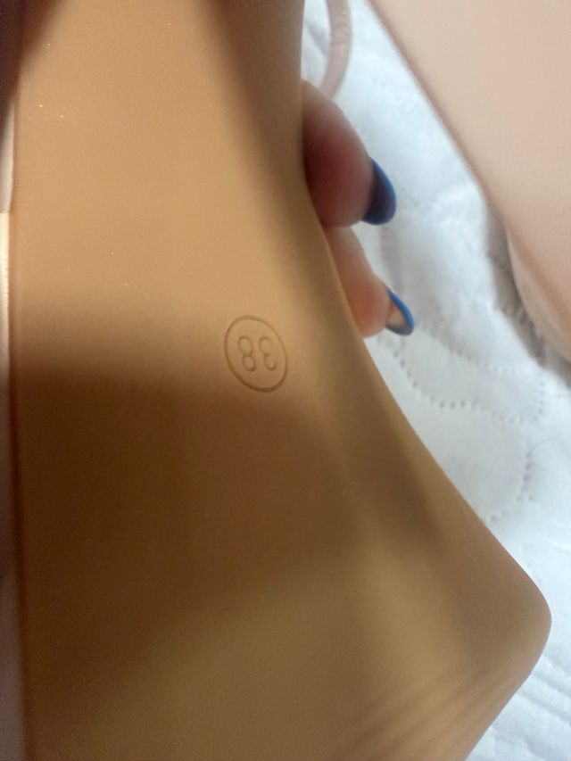 Tacones beige plataforma