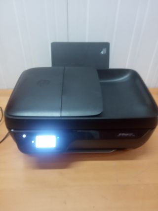 HP OfficeJet 3833 - Impresora