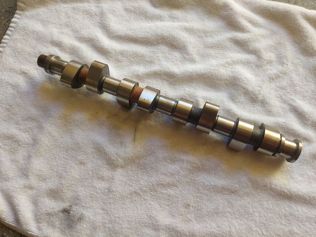 Árbol de levas cruzado Golf GTI mk1