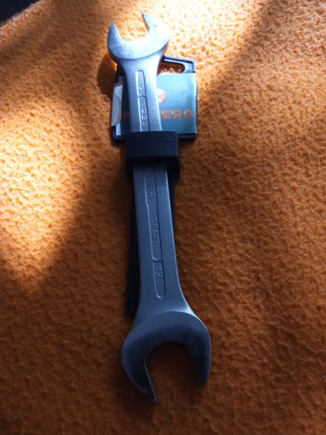 Llave fija palmera 16-17