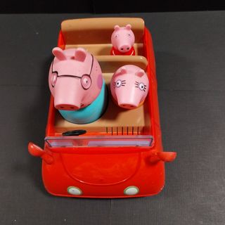 Peppa Pig Family Car