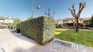 Casa adosada en venta en Centre - Eixample – Can Llobet – Can Serra en Barbera del Vallès