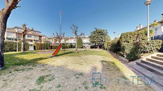 Casa adosada en venta en Centre - Eixample – Can Llobet – Can Serra en Barbera del Vallès