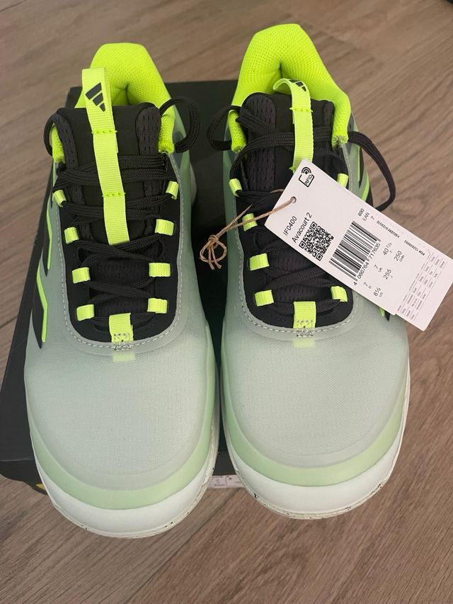 Zapatillas adidas avacourt tenis/padel Talla 40