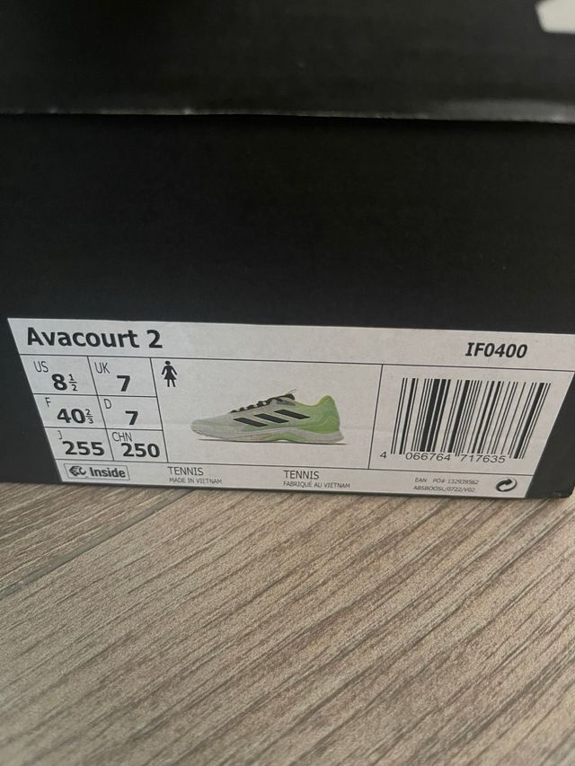 Zapatillas adidas avacourt tenis/padel Talla 40