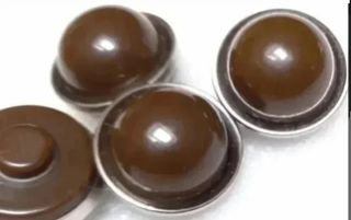 Lote 6 botones metal- 7 modelos