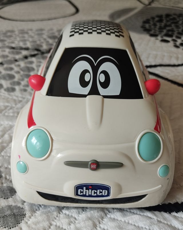 Coche teledirigido Fiat Chicco