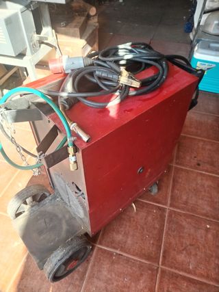 Maquina de soldar de hilo Mastermig 300 - Hilo