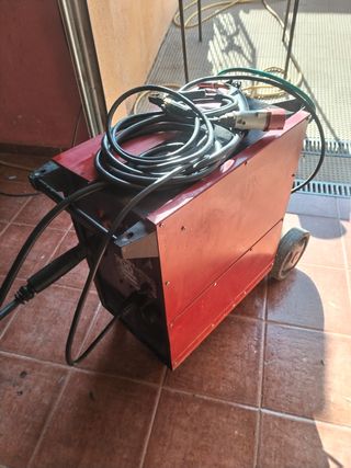 Maquina de soldar de hilo Mastermig 300 - Hilo