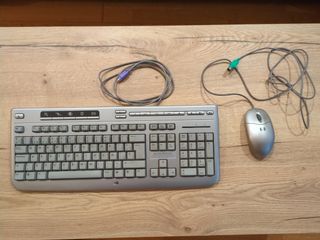 Teclado y ratón HP PS/2
