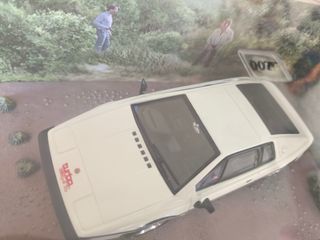 Lotus Esprit Turbo - For Your Eyes Only