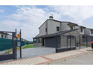 Casa en venta en Tudela de Duero