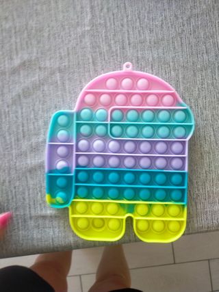 #Pop it Among Us arcobaleno fidget