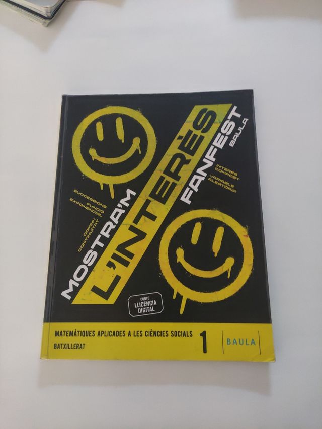 Matemàtiques aplicades a les Ciències Socials 1...