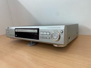 CD / DVD LG MOD. DVD4010