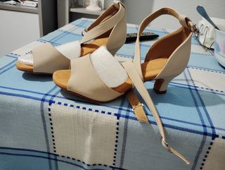 Zapatos baile latino beige