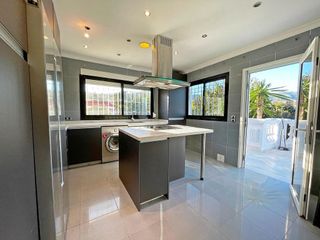Chalet en alquiler en Pinos de Alhaurín - Periferia en Alhaurín de la Torre