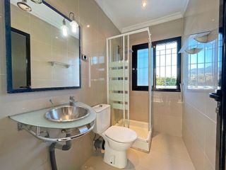 Chalet en alquiler en Pinos de Alhaurín - Periferia en Alhaurín de la Torre