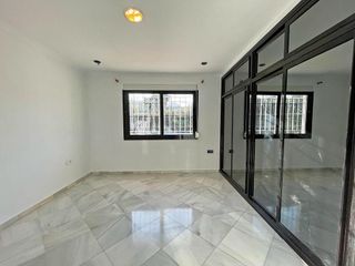 Chalet en alquiler en Pinos de Alhaurín - Periferia en Alhaurín de la Torre
