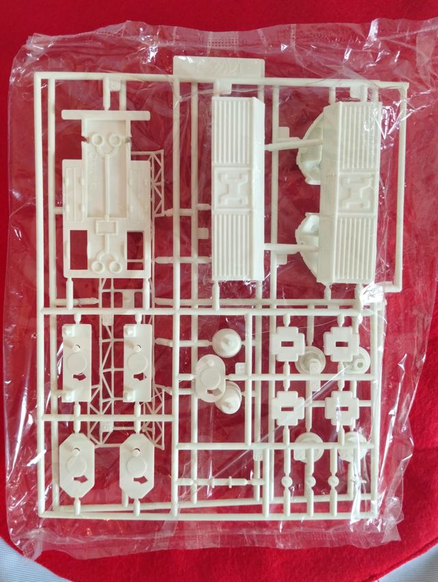 Space 1999 Eagle Transporter IMAI