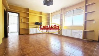 Chalet en venta en Gelves