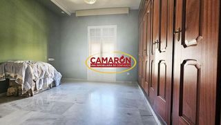 Chalet en venta en Gelves