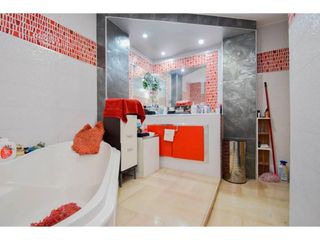 Piso en venta en Camino de Ronda - Rosaleda en Granada
