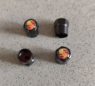 Cappelletti cappucci tappi valvole stemma PORSCHE