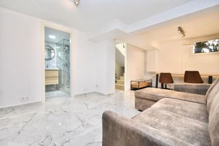 Casa adosada en alquiler en Nueva Andalucía centro en Marbella