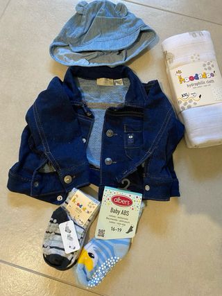 Set bimbo/bimba 9-12 mesi