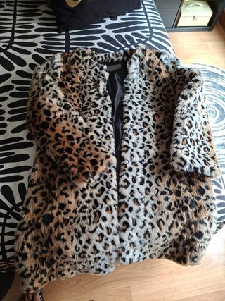 Chaqueta Zara Basic leopardo M