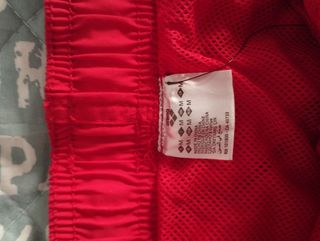 Bañador Arena rojo - Talla M
Totalmente nuevo

