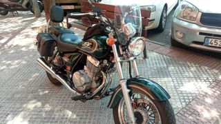 Suzuki Marauder 250cc - Moto Verde