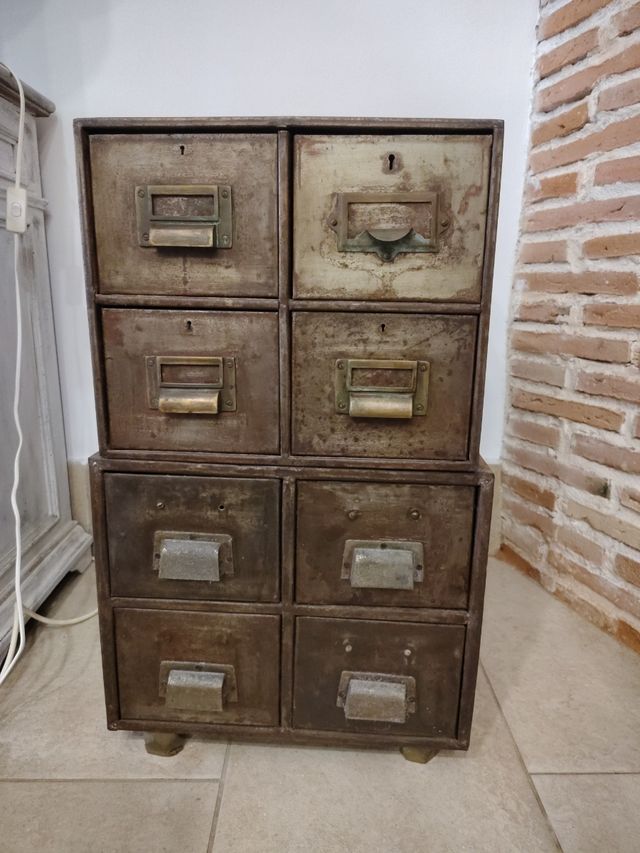 Archivador metálico antiguo años 40