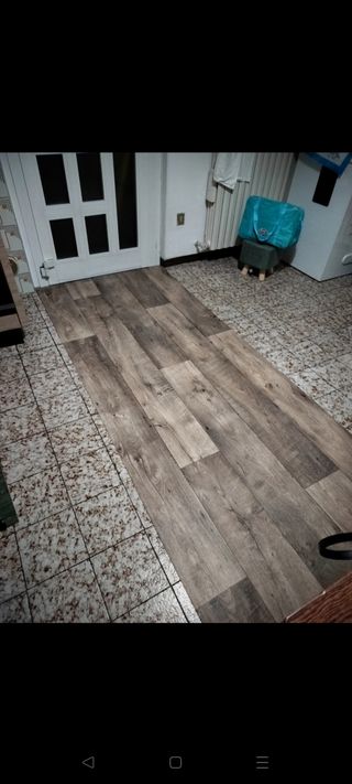 Pavimento PVC effetto legno