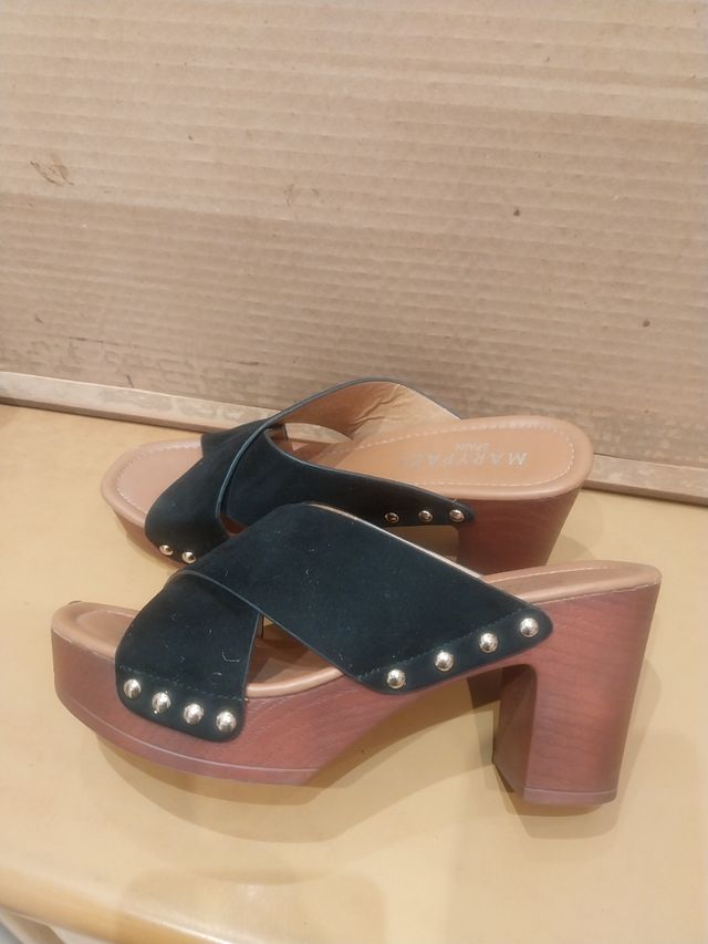 lote de 3 sandalias (las 3 x 10 €)