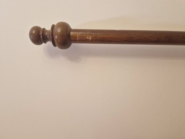 Barra Cortina Madera Maciza color Nogal