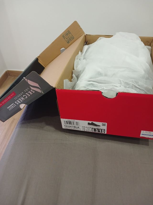 Zapatillas Skechers 41.5 - Negras