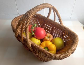 Cesta mimbre vintage marrón